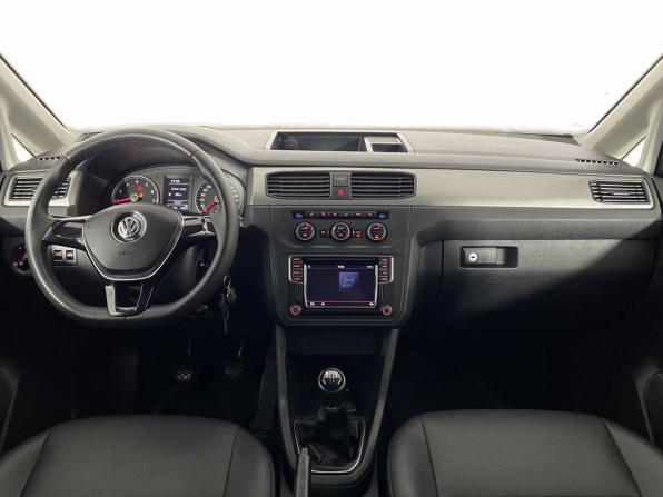 Volkswagen Caddy IV с пробегом 2017 года, цена 1 670 000 рублей, 165188 км, компактвэн, Автокод Объявления