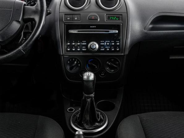 Ford Fiesta Mk5 с пробегом 2007 года, цена 499 000 рублей, 149284 км, хэтчбек, Автокод Объявления