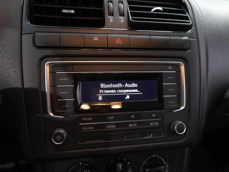 Volkswagen Polo V Рестайлинг Ростов-на-Дону  - изображение 12