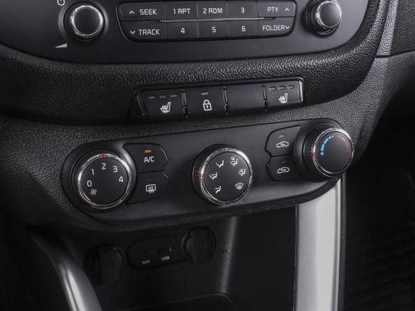 Kia Ceed II с пробегом 2015 года, цена 1 099 000 рублей, 140343 км, хэтчбек, Автокод Объявления