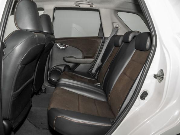 Honda Fit Shuttle I с пробегом 2012 года, цена 880 500 рублей, 205348 км, универсал, Автокод Объявления