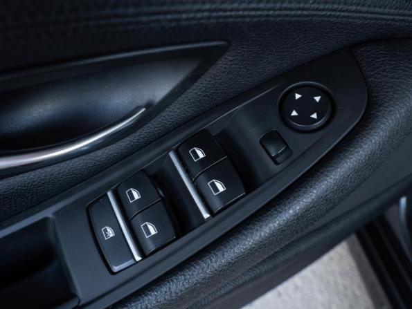 BMW 5 серии VI (F10/F11/F07) с пробегом 2013 года, цена 2 100 000 рублей, 168432 км, седан, Автокод Объявления