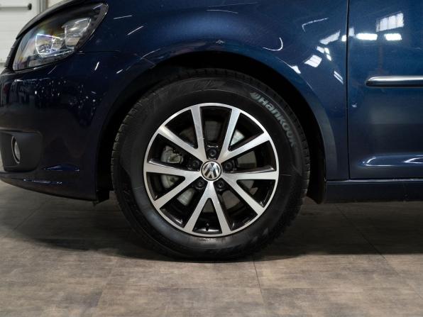Volkswagen Touran I Рестайлинг 2 с пробегом 2014 года, цена 1 090 000 рублей, 80600 км, компактвэн, Автокод Объявления