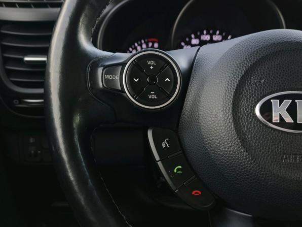 Kia Soul II Рестайлинг с пробегом 2017 года, цена 1 380 000 рублей, 181524 км, хэтчбек, Автокод Объявления