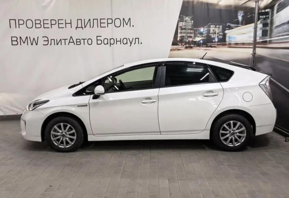 Toyota Prius III Рестайлинг (XW30) Барнаул  - изображение 11