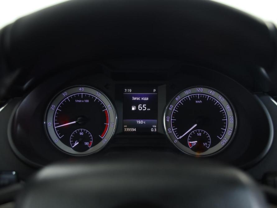 Skoda Octavia III (A7) Рестайлинг Санкт-Петербург  - изображение 12