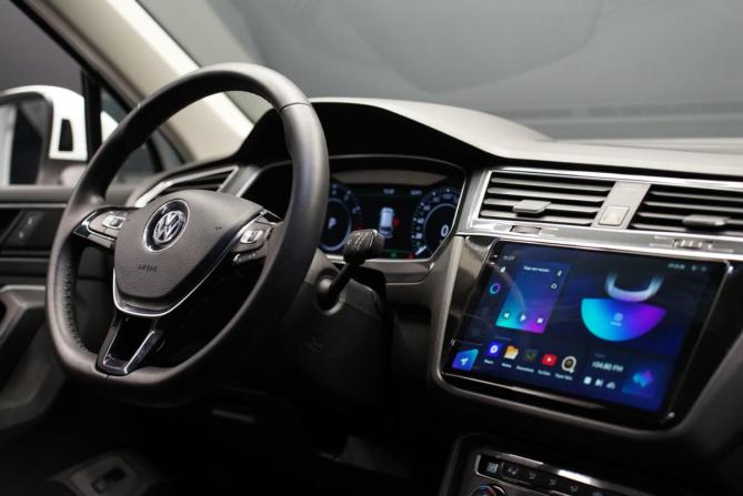 Volkswagen Tiguan II с пробегом 2018 года, цена 2 680 000 рублей, 95000 км, внедорожник, Автокод Объявления