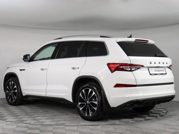 Skoda Kodiaq I Рестайлинг с пробегом 2023 года, цена 4 549 000 рублей, 19600 км, внедорожник, Автокод Объявления