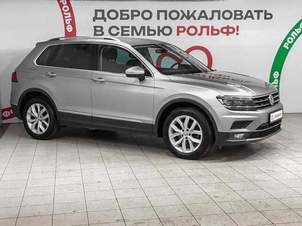 Volkswagen Tiguan II с пробегом 2017 года, цена 2 448 000 рублей, 113575 км, внедорожник, Автокод Объявления