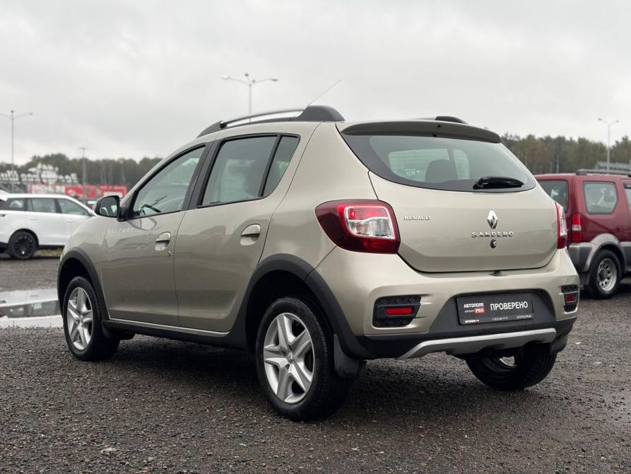 Renault Sandero II Санкт-Петербург  - изображение 4