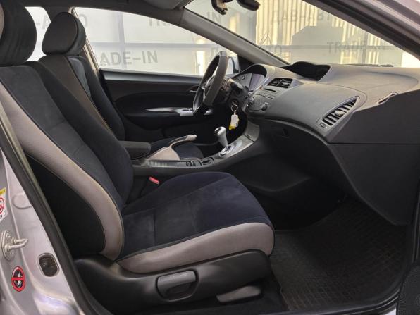 Honda Civic VIII с пробегом 2006 года, цена 538 000 рублей, 186000 км, хэтчбек, Автокод Объявления