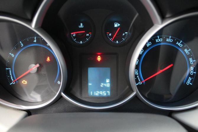 Chevrolet Cruze I Рестайлинг с пробегом 2013 года, цена 650 000 рублей, 112955 км, хэтчбек, Автокод Объявления