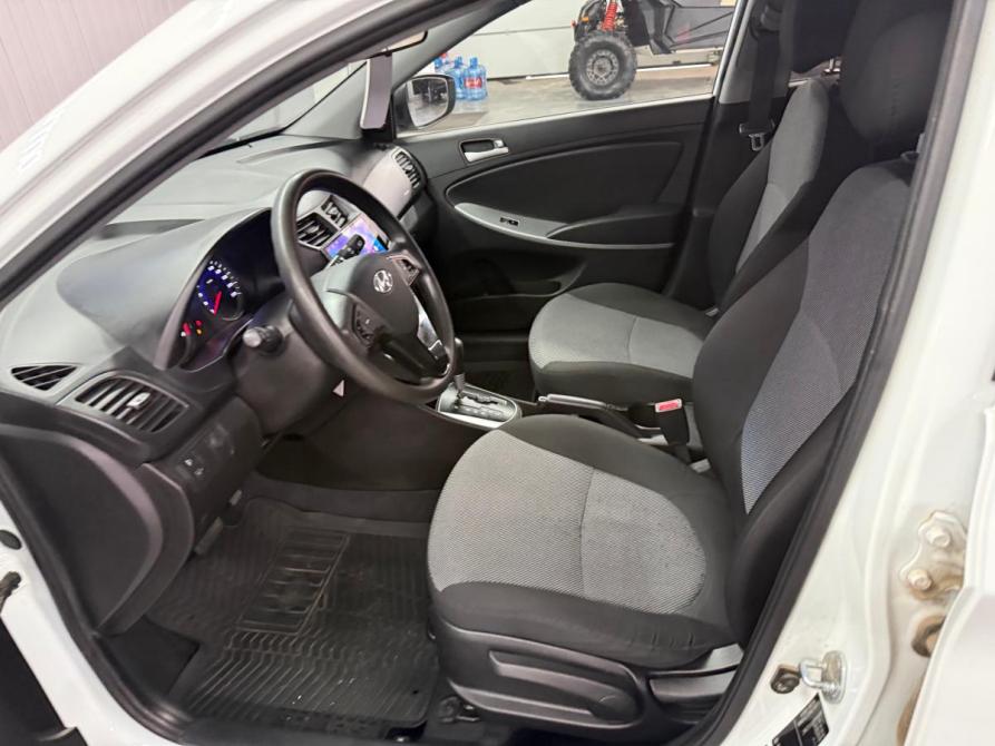 Hyundai Solaris I Краснодар  - изображение 12