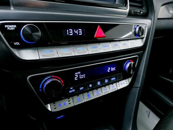 Hyundai Sonata VII (LF) Рестайлинг с пробегом 2019 года, цена 1 999 000 рублей, 103050 км, седан, Автокод Объявления