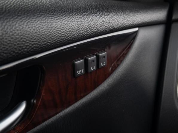 Infiniti QX50 I Рестайлинг с пробегом 2017 года, цена 2 200 000 рублей, 140670 км, внедорожник, Автокод Объявления