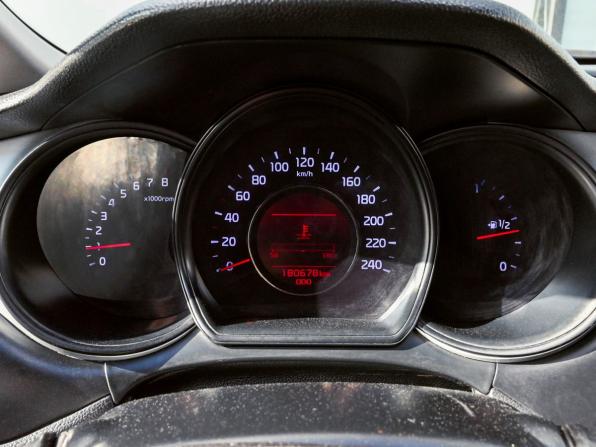 Kia Ceed II с пробегом 2012 года, цена 850 000 рублей, 180000 км, хэтчбек, Автокод Объявления