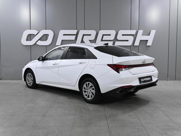 Hyundai Avante VII с пробегом 2021 года, цена 1 959 000 рублей, 55613 км, седан, Автокод Объявления