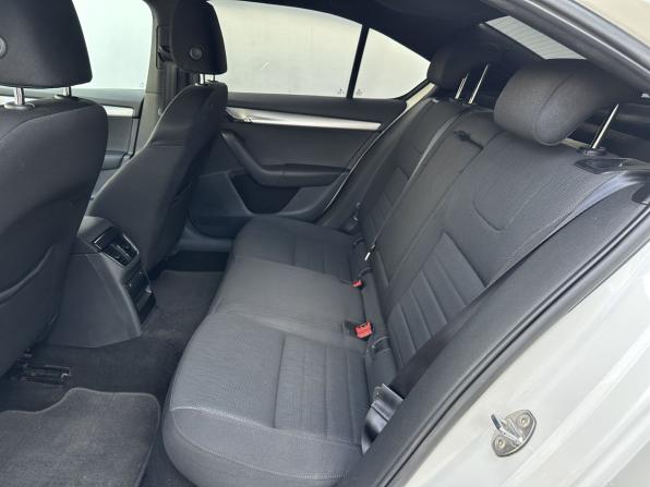 Skoda Octavia III (A7) с пробегом 2013 года, цена 720 000 рублей, 347413 км, лифтбек, Автокод Объявления