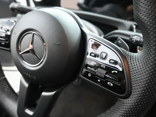 Mercedes-Benz A-Класс IV (W177) с пробегом 2020 года, цена 3 049 900 рублей, 80000 км, седан, Автокод Объявления