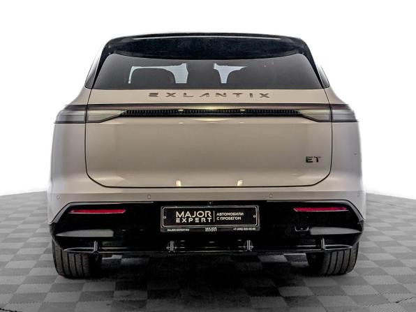 Exeed Exlantix ET с пробегом 2025 года, цена 4 700 000 рублей, 38730 км, внедорожник, Автокод Объявления