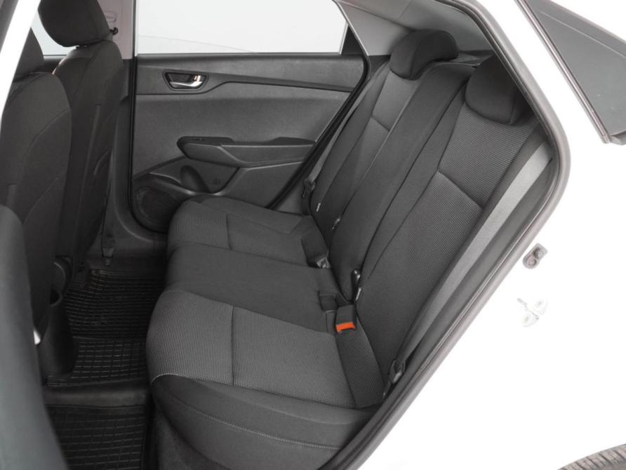 Hyundai Solaris II Рестайлинг Ростов-на-Дону  - изображение 9