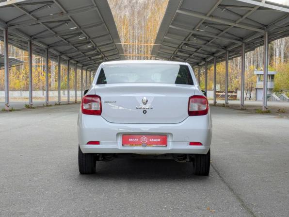 Renault Logan II с пробегом 2015 года, цена 549 900 рублей, 240000 км, седан, Автокод Объявления