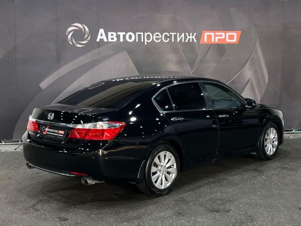 Honda Accord IX с пробегом 2013 года, цена 1 398 000 рублей, 225901 км, седан, Автокод Объявления