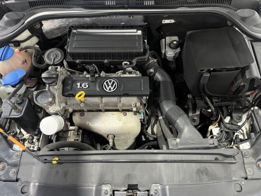 Volkswagen Jetta VI Курск  - изображение 18