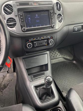 Volkswagen Tiguan I Рестайлинг с пробегом 2012 года, цена 1 000 000 рублей, 179484 км, внедорожник, Автокод Объявления