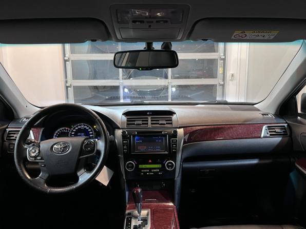 Toyota Camry VII (XV50) с пробегом 2014 года, цена 1 830 000 рублей, 163124 км, седан, Автокод Объявления