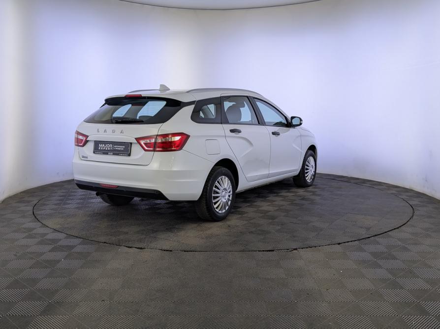 Lada (ВАЗ) Vesta I Москва  - изображение 5