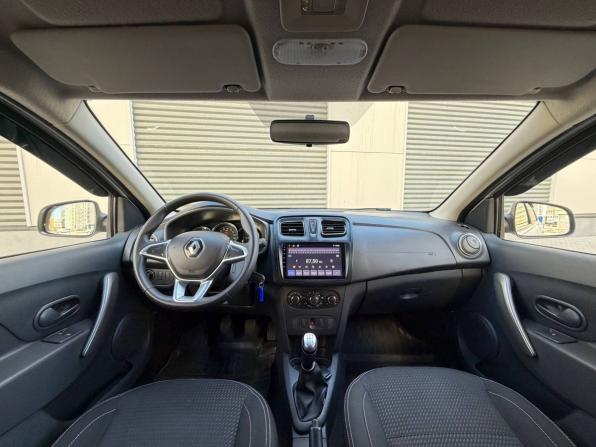Renault Sandero II Рестайлинг с пробегом 2021 года, цена 995 000 рублей, 91692 км, хэтчбек, Автокод Объявления