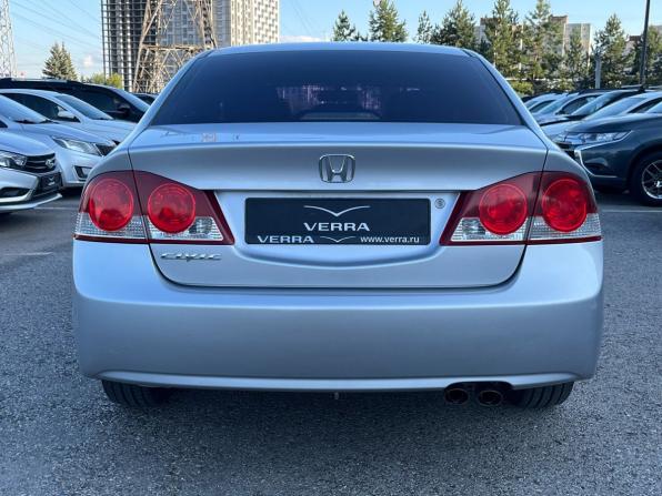 Honda Civic VIII с пробегом 2007 года, цена 690 000 рублей, 267887 км, седан, Автокод Объявления
