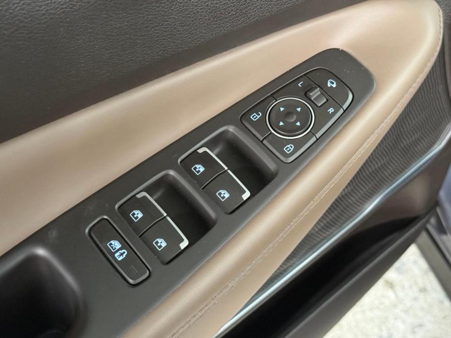 Hyundai Santa Fe IV Рестайлинг Екатеринбург  - изображение 11