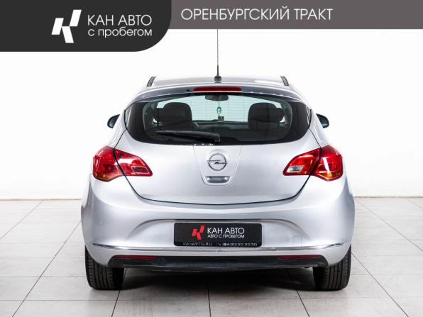 Opel Astra J Рестайлинг с пробегом 2014 года, цена 630 000 рублей, 185000 км, хэтчбек, Автокод Объявления