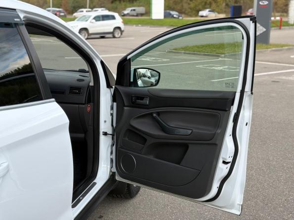 Ford Kuga I с пробегом 2012 года, цена 1 125 000 рублей, 323697 км, внедорожник, Автокод Объявления