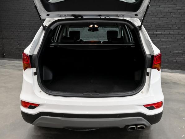 Hyundai Santa Fe III Рестайлинг с пробегом 2017 года, цена 2 190 000 рублей, 169891 км, внедорожник, Автокод Объявления