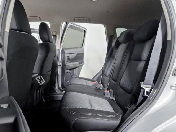 Mitsubishi Outlander III Рестайлинг 3 с пробегом 2018 года, цена 1 999 000 рублей, 165468 км, внедорожник, Автокод Объявления