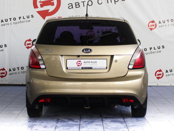 Kia Rio II Рестайлинг с пробегом 2010 года, цена 499 000 рублей, 201784 км, хэтчбек, Автокод Объявления