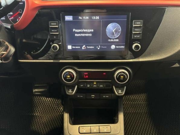 Kia Rio IV Рестайлинг с пробегом 2021 года, цена 1 890 000 рублей, 28491 км, седан, Автокод Объявления