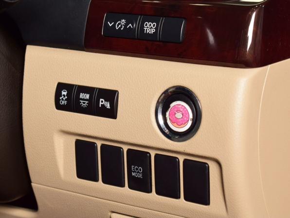 Toyota Vellfire I с пробегом 2012 года, цена 2 275 995 рублей, 148388 км, минивэн, Автокод Объявления