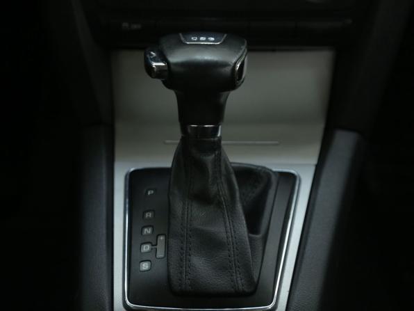 Skoda Octavia II (A5) Рестайлинг с пробегом 2010 года, цена 676 000 рублей, 211000 км, лифтбек, Автокод Объявления