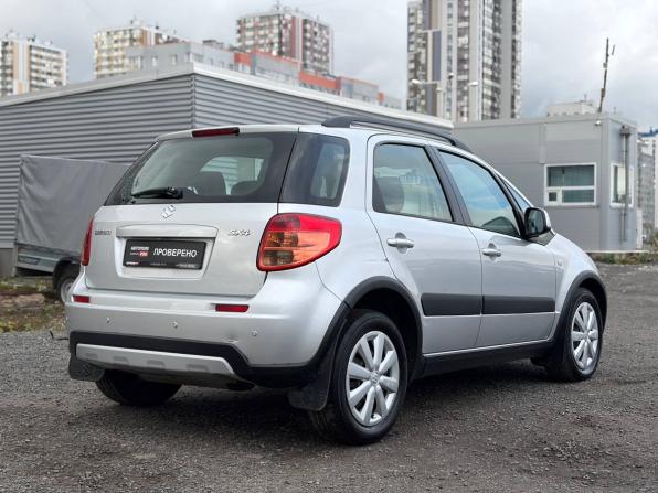 Suzuki SX4 I (Classic) Рестайлинг с пробегом 2013 года, цена 950 000 рублей, 106000 км, хэтчбек, Автокод Объявления