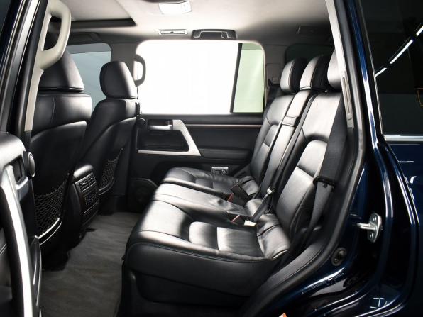 Toyota Land Cruiser 200 Series Рестайлинг 2 с пробегом 2016 года, цена 5 995 997 рублей, 238737 км, внедорожник, Автокод Объявления