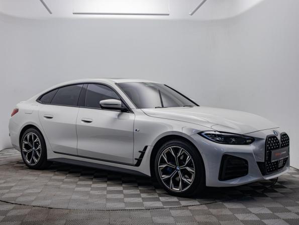 BMW 4 серии G22 G23 G26 с пробегом 2023 года, цена 6 090 000 рублей, 14449 км, лифтбек, Автокод Объявления