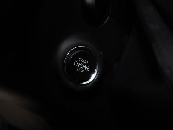 Skoda Octavia IV (A8) с пробегом 2021 года, цена 2 548 000 рублей, 73793 км, лифтбек, Автокод Объявления