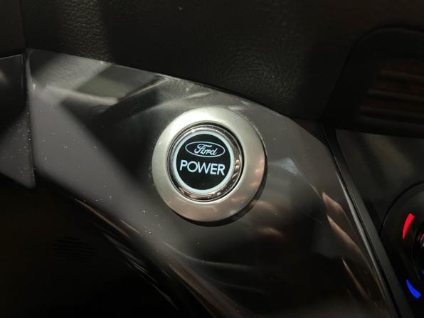 Ford Kuga II с пробегом 2013 года, цена 1 115 000 рублей, 116732 км, внедорожник, Автокод Объявления