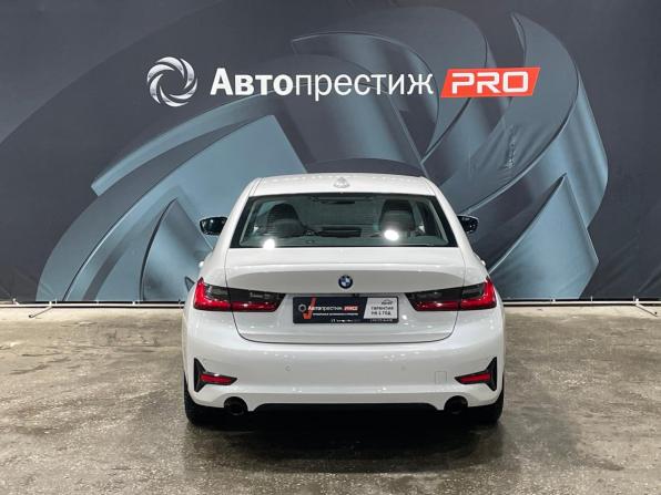 BMW 3 серии VII (G2x) с пробегом 2021 года, цена 2 759 000 рублей, 157531 км, седан, Автокод Объявления