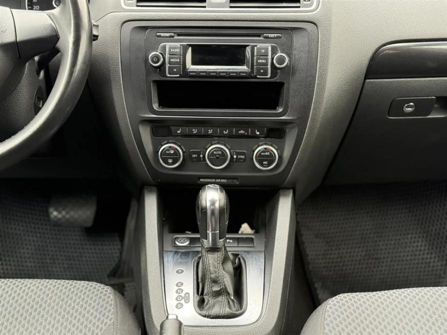 Volkswagen Jetta VI Липецк  - изображение 16