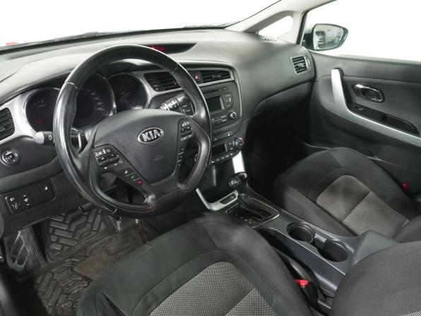 Kia Ceed II Рестайлинг с пробегом 2016 года, цена 1 209 000 рублей, 160308 км, хэтчбек, Автокод Объявления